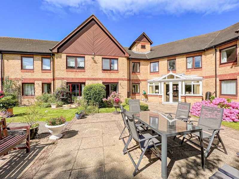 House in Walsall, Hardwick - View 2