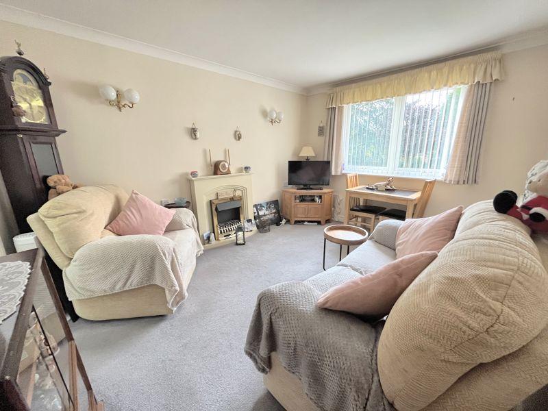 House in Walsall, Hardwick - More