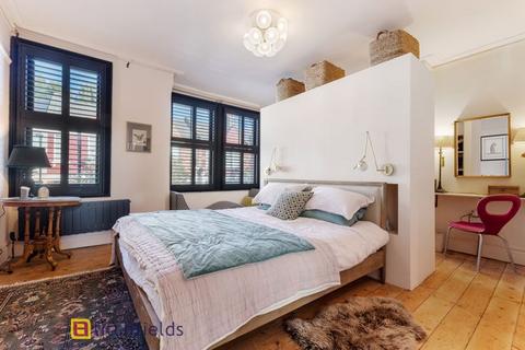 4 bedroom character property for sale, Despard Road ,Archway ,London, N19