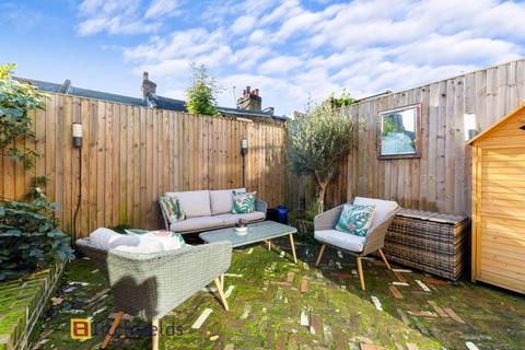 4 bedroom character property for sale, Despard Road ,Archway ,London, N19