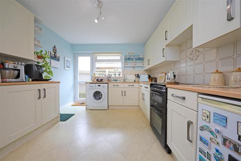 3 bedroom detached bungalow for sale, Glynn Road West, Peacehaven