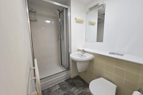 Studio to rent, The Roundhouse, Gunwharf Quays