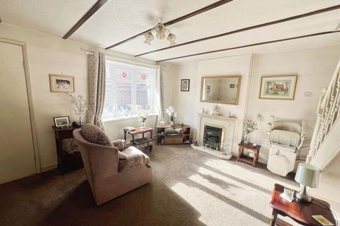 2 bedroom semi-detached house for sale, Ivanhoe Court, Great Lever