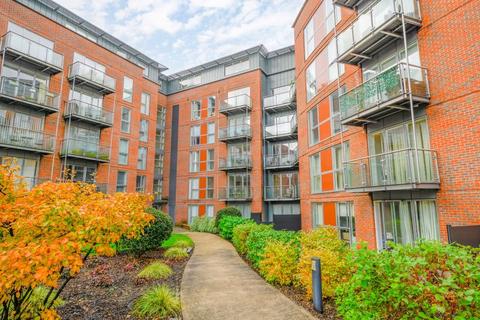 2 bedroom apartment for sale, The Heart, Walton-On-Thames