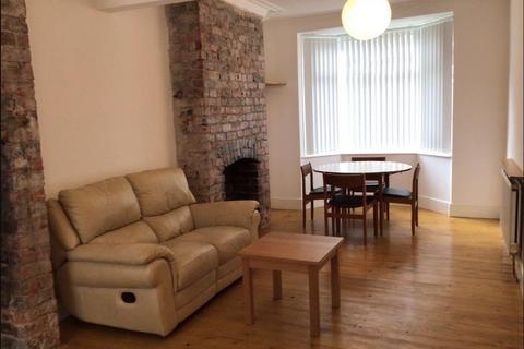 2 bedroom house to rent, Pavillion Crescent, Hull HU5