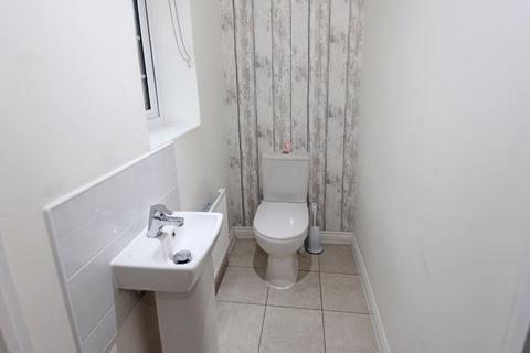 15 Watts Drive, Shifnal, TF11 8FQ