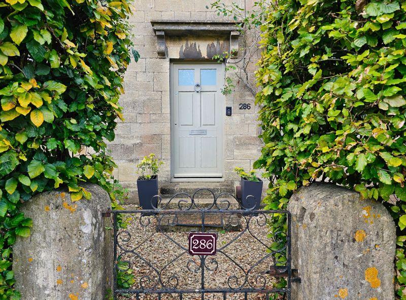 Bloomfield Road, Bloomfield, Bath 3 bed semidetached house for sale