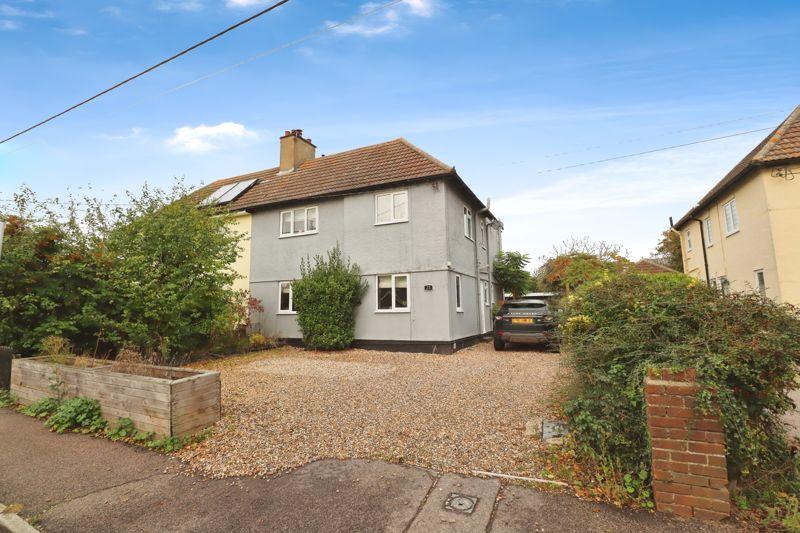 Wivenhoe road