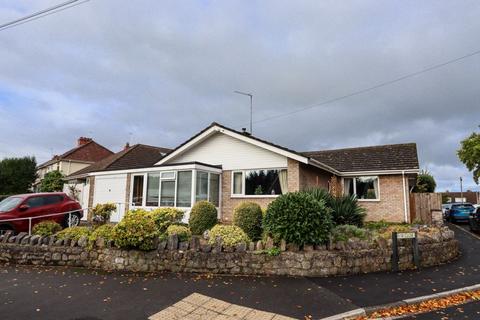 8 Chescombe Road, Yatton, Bristol, BS49 4EN