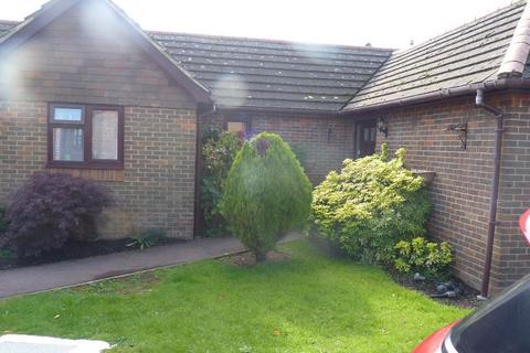 2 bedroom semi-detached bungalow to rent, Parkside ( Retirement Bungalow), Alexandra Road, Heathfield, East Sussex, TN21 8EB