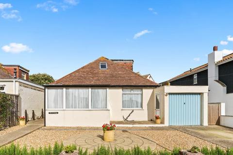 4 bedroom chalet for sale, Seaford BN25