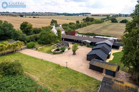 4 bedroom detached house for sale, Hitchin Road, Arlesey, SG15 6SE