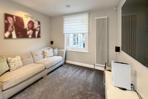 52 Purley Downs Road, Purley, CR8 1HA