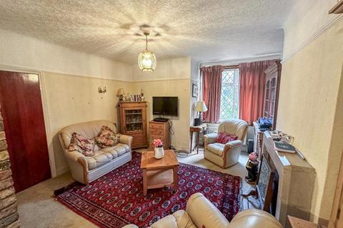 3 bedroom semi-detached house for sale, Hillbury Road, Warlingham, Surrey, CR6 9TH