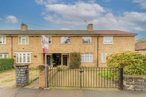 3 bedroom terraced house for sale, Goat Lane, Enfield