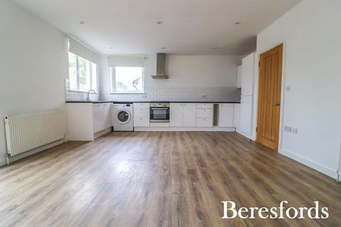 2 bedroom detached house for sale, The Crescent, Upminster, RM14