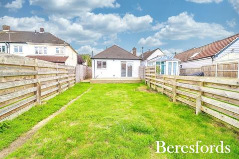 47 The Crescent, Upminster, RM14 1JZ