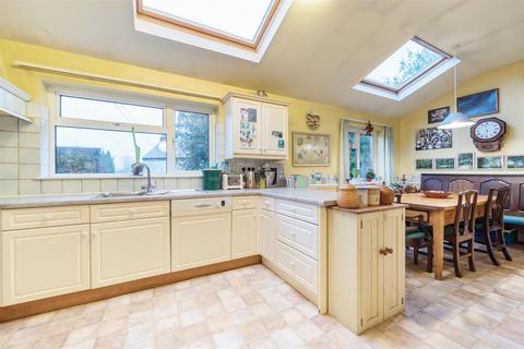 5 bedroom detached house for sale, Priory Avenue, Totnes