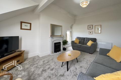 1 bedroom apartment to rent, St. Annes Road East, Lytham St. Annes, Lancashire