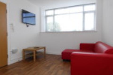 2 bedroom house share to rent, 21 Armada Street, Flat 1