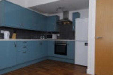 2 bedroom house share to rent, 21 Armada Street, Flat 1