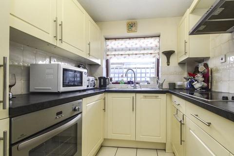 2 bedroom detached house for sale, Orwell Close, Bedford MK41