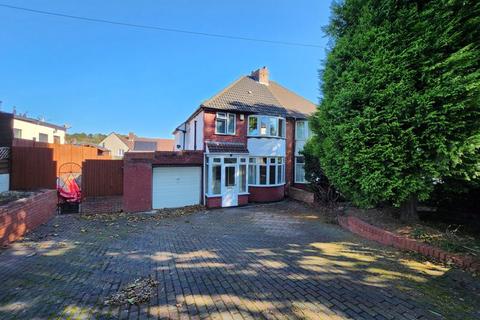 3 bedroom semi-detached house to rent, The Broadway, Dudley DY1