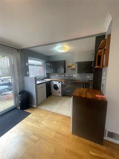 43 Deepfield Way, Coulsdon, CR5 2SZ