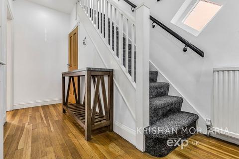 20 Ashdown Avenue, Leicester, LE3 6RA