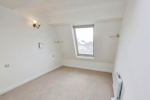 1 bedroom retirement property for sale, Mersham Gardens, Southampton SO18