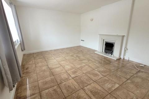 4 bedroom semi-detached house to rent, Harcourt Drive, Sutton Coldfield B74