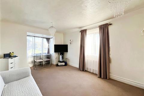 3 bedroom apartment for sale, Scott Road, Norwich, Norfolk