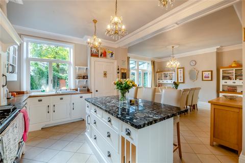 6 bedroom terraced house for sale, York Road, Harrogate, North Yorkshire