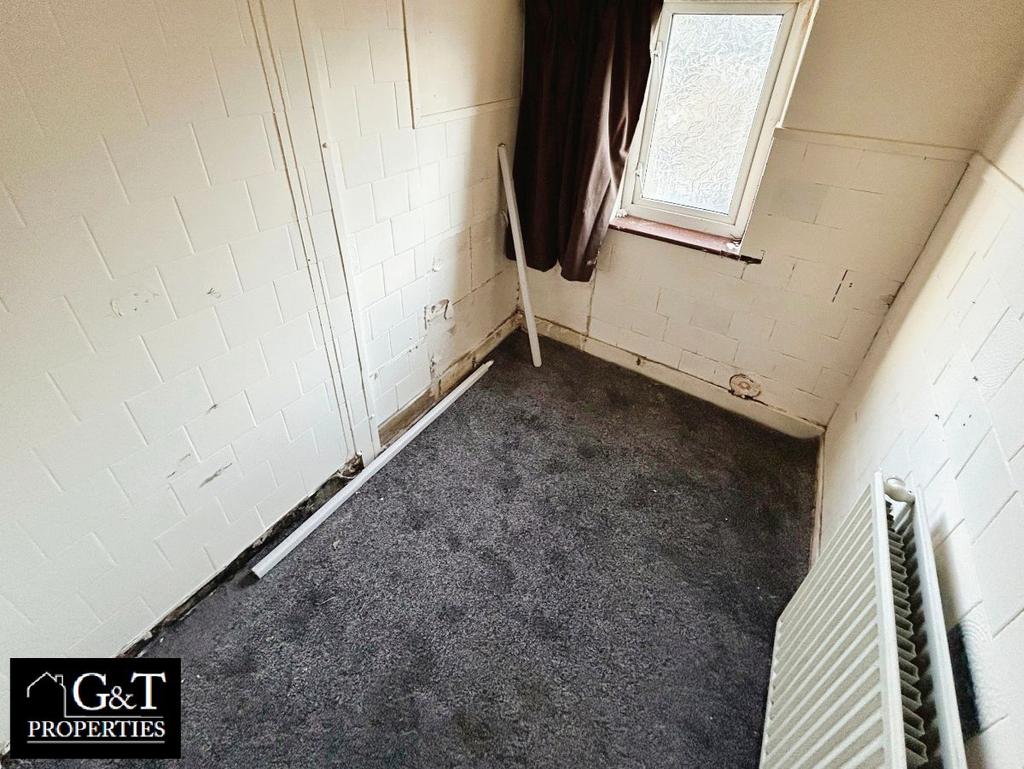 2nd Bedroom