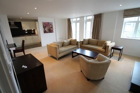 2 bedroom flat to rent, CB2