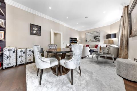 2 bedroom flat for sale, Flat ,  Berkeley Street, London