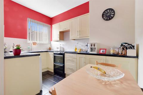 2 bedroom apartment for sale, Windsor Road, Barnstaple, Devon, EX31