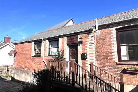 2 bedroom bungalow to rent, Rear Of 48 High Street, Ilfracombe, Devon, EX34