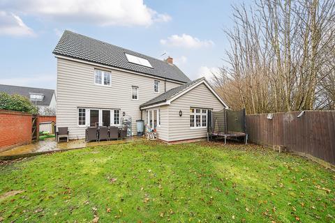 4 bedroom detached house for sale, Saffron Way, Little Canfield CM6