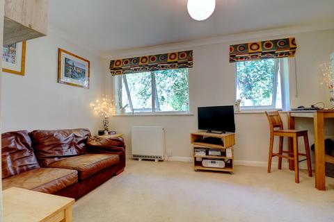 1 bedroom apartment for sale, Park View Court, High Wycombe HP12