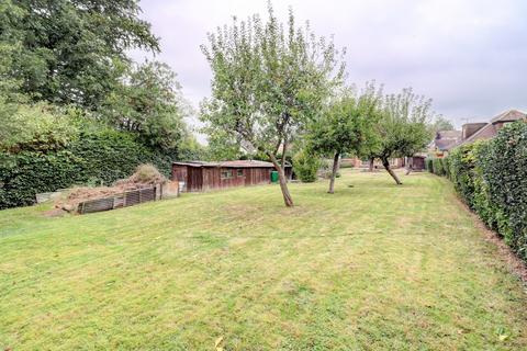 2 bedroom bungalow for sale, Wycombe Road, High Wycombe HP15