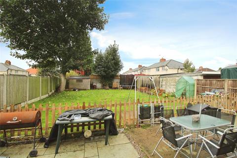 92 Broadway, Dunscroft, Doncaster, DN7 4AL