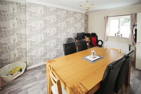 92 Broadway, Dunscroft, Doncaster, DN7 4AL