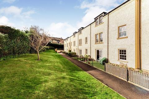 2 bedroom flat to rent, Willowbrae Road, Edinburgh EH8