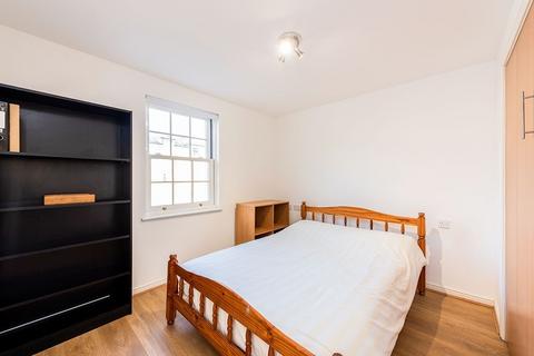 2 bedroom flat to rent, Willowbrae Road, Edinburgh EH8