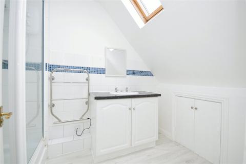 Studio for sale, High Street, Twickenham TW2