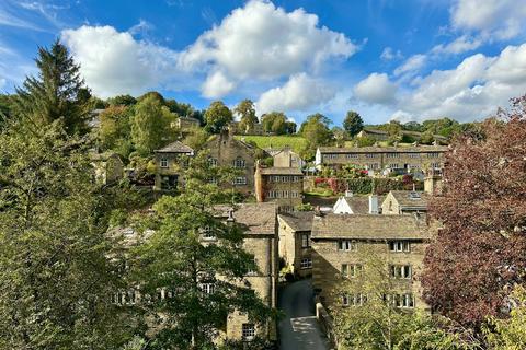 2 bedroom apartment to rent, Apt 3,Stocks Lane, Halifax, HX2 6PR