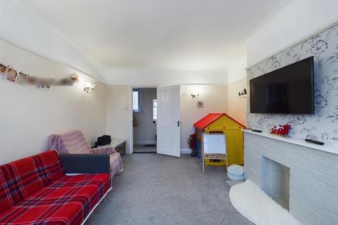 2 bedroom flat for sale, Northern Parade, Portsmouth PO2