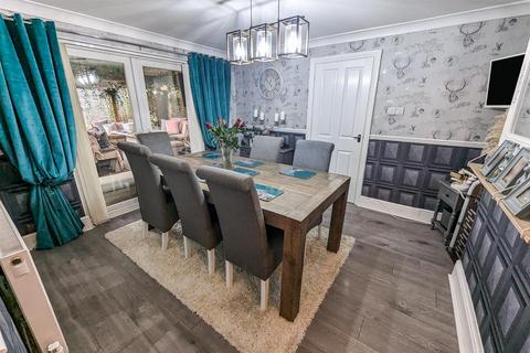 103 Blake Road, Corby, NN18 9LW