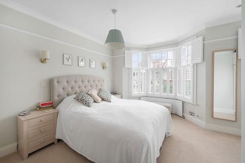 61 Eswyn Road, London, SW17 8TR